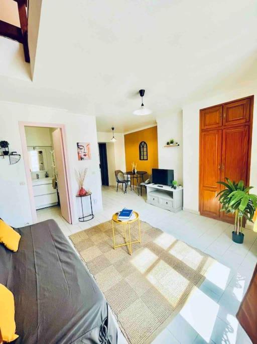 The King Duplex In The Enter Of Fontainebleau Apartment Ruang foto